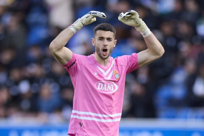 Barcelona's Shocking Move: Joan García to Valencia on Loan! — Barcelona transfer news, Joan García Valencia loan deal, 2025 football player transfers