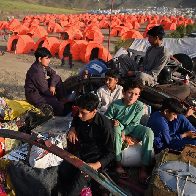 Breaking: Pakistan Closes Gates, Stranding Citizens at Attari!