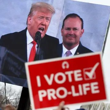 Breaking: Planned Parenthood Clinics Face Shutdown - Who Wins? — Planned Parenthood closures 2025, Midwestern abortion funding cuts, Trump administration healthcare impact