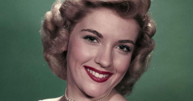 Death of Hollywood Icon Joan O'Brien at 89 Shocks Fans