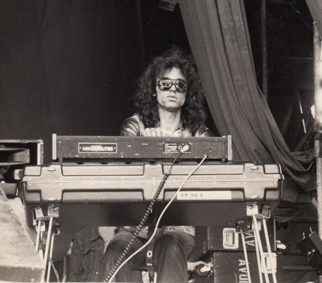 Death of Simon House: Hawkwind's Iconic Keyboardist Passes Away