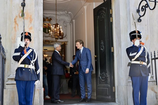 Defence Minister Sparks Debate: New Alliances or Old Tensions? — Defence Minister Ruben Brekelmans, bilateral defence partnership benefits, security perspectives challenges 2025