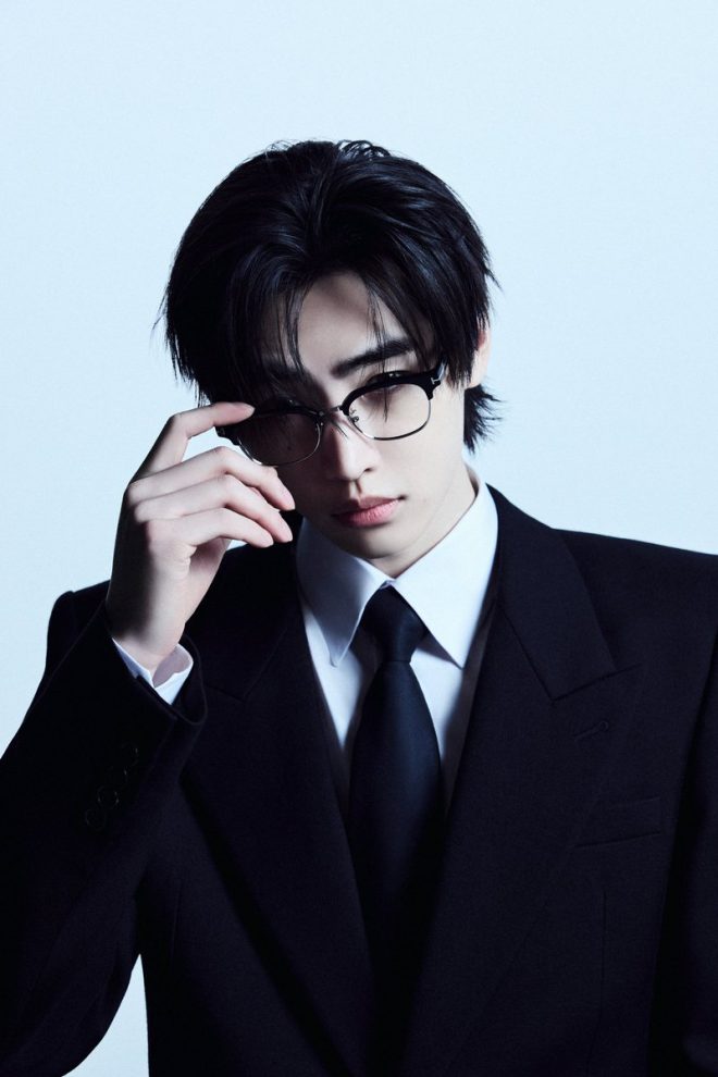 "ENHYPEN's SUNGHOON stuns in controversial new concept photos - fans divided over #DESIRE_UNLEASH makeover! #ENHYPEN_MAKE" —  ENHYPEN MAKE Ver, SUNGHOON concept photo, ENHYPEN DESIRE_UNLEASHst be 2025, though adding the year is not mandatory.[/gpt3]