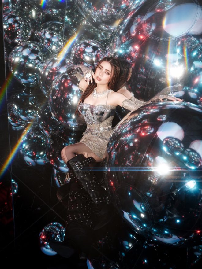 "Is BINIverse the Future of Entertainment or Just a Fad? Find Out!"
BINI
BINI_ZeroPressure
BINI_BINIverseEP — BINIverse streaming, BINI Zero Pressure release, BINI Mikha live performance