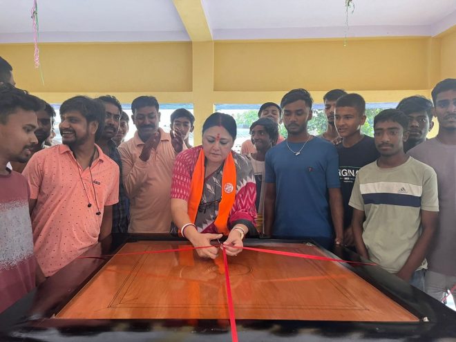 Is Inaugurating a Carrom Board the New Political Trend? — BJP MLA Agnimitra Paul, Asansol South constituency events, unique inaugurations 2025