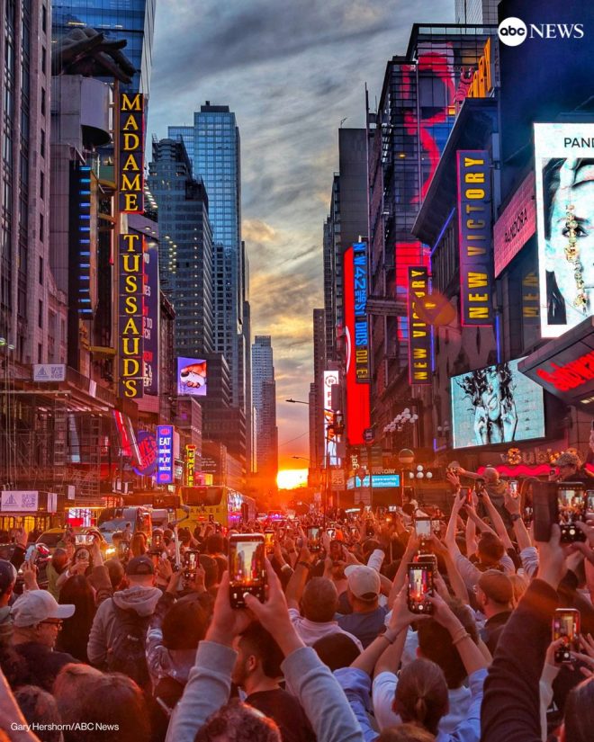 Is This the Most Beautiful Sunset or Just a Cosmic Coincidence? — Times Square sunset photography, Manhattan skyline events 2025, New York City crowd experiences