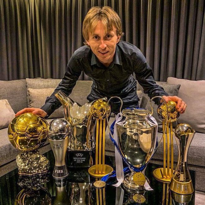 🚨 Luka Modric's Shocking Exit from Real Madrid After 13 Years! — Luka Modric transfer news, Real Madrid player legacy, Fabrizio Romano updates