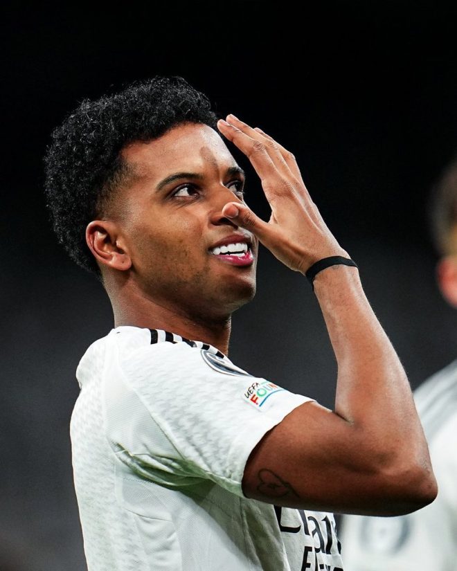 🚨 Rodrygo's Agents Offer Brazilian Star to Arsenal—Deal Brewing? — Rodrygo transfer news, Arsenal player negotiations, Brazilian football talent 2025