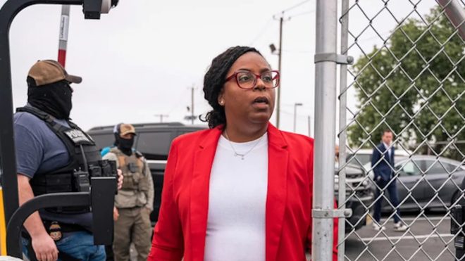Shocking Arrest: Congresswoman McIver's 8-Year Prison Threat! — assault charges against lawmakers, federal officer assault penalties, resisting arrest legal consequences