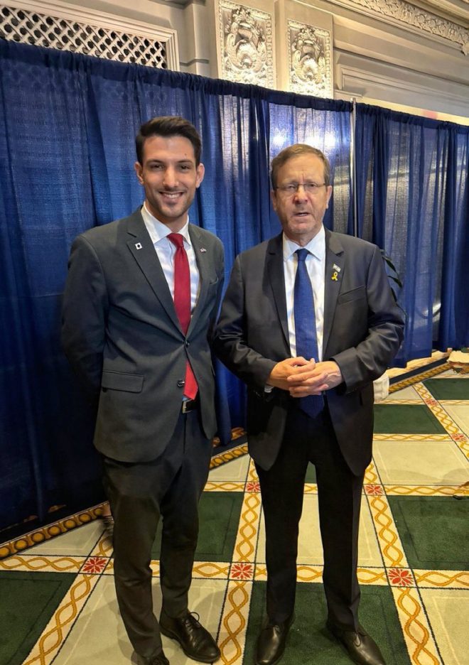 Shocking Attack: Israeli Embassy Staff Shot Dead in DC
Was Yaron Lischinsky's Controversial Stance a Factor? — Israeli embassy shooting Washington DC, Chicago man kills embassy staff, Gaza conflict supporter violence