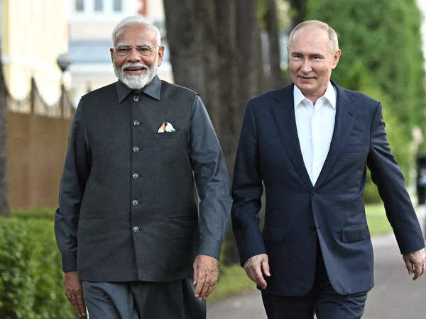Shocking Claims: Russia Denies Pakistan Deal, Blames 'Fake News' — Russia denies Pakistan alliance, India relationship tensions, misinformation in international relations