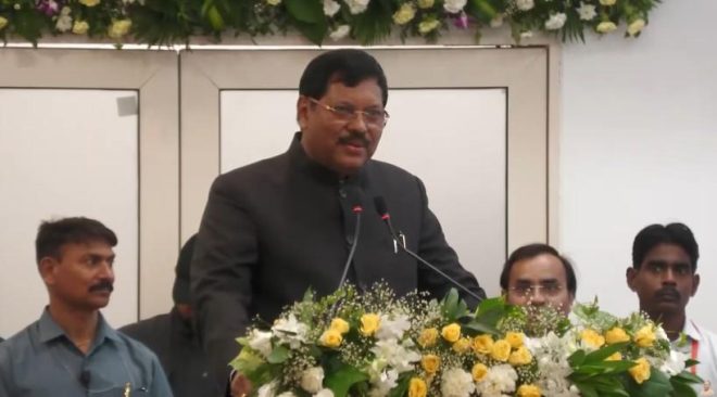 Shocking Praise! CJI Gavai Hails Yogi as India's Top CM! — CJI Gavai praises Yogi Adityanath, India’s powerful leaders 2025, Chief Minister Yogi Adityanath achievements, CJI Gavai remarks on leadership