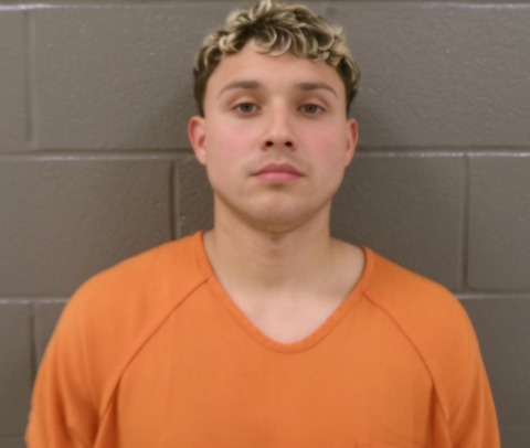 Venezuelan Man Poses as Teen to Enroll in Ohio School! — Venezuelan immigration news, School enrollment fraud, Temporary Protected Status updates