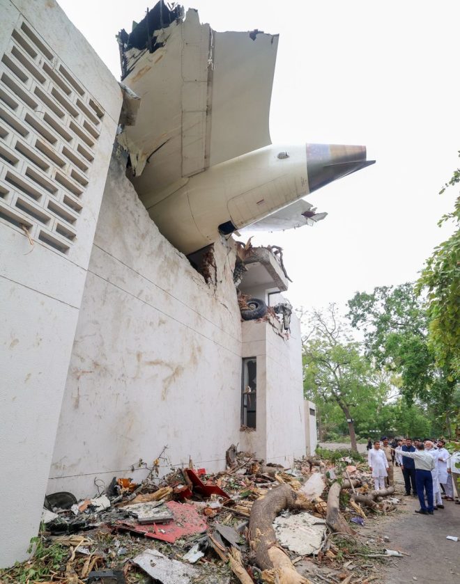 Ahmedabad Crash Site: A Heartbreaking Scene Unfolds — Crash site visit Ahmedabad, Ahmedabad tragedy updates, Ahmedabad disaster recovery efforts