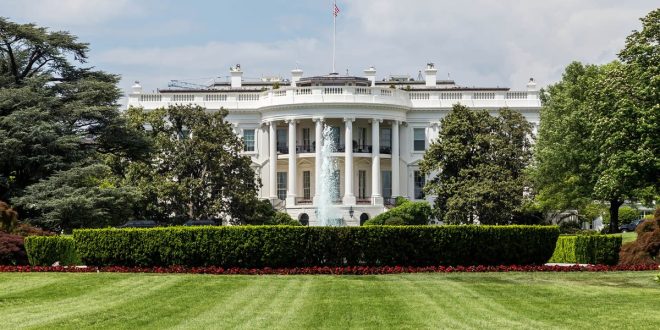 BREAKING: Bomb Threat Near White House Sparks Panic! — bomb scare near White House, security alert Washington DC, emergency evacuation White House 2025
