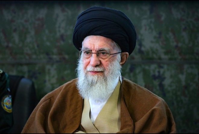 BREAKING: Iran Strikes Back! Hypersonic Missiles Target Tel Aviv — Iran missile strikes, US military action 2025, hypersonic missile threats
