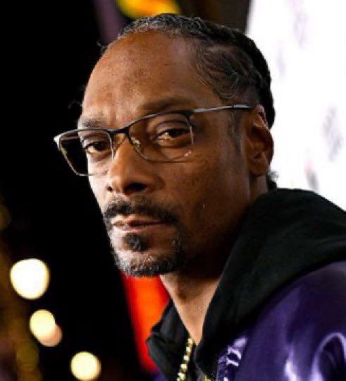 "π¨ BREAKING: Snoop Dogg and Bruce Springsteen Boycott White House Events - What's Their Statement?" β Snoop Dogg, Bruce Springsteen, White House Events
Music Performers, Political Statements, Celebrity Activism
Entertainment Industry, Presidential Invitations, Music Industry