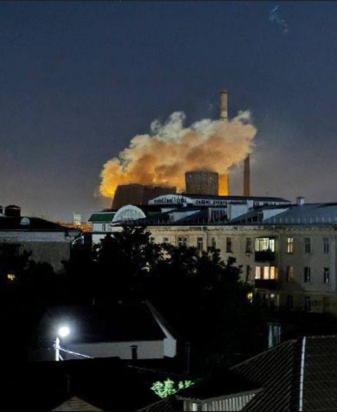 BREAKING: Ukrainian Drones Target Key Russian Chemical Hub! —  Ukrainian drone attack, Novomoskovsk factory fire, Russian military supply disruption