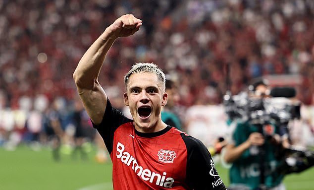 🚨 BREAKING: Wirtz's Medical Raises Eyebrows—What's Next? — Florian Wirtz transfer news, Liverpool FC contract update, medical examination results
