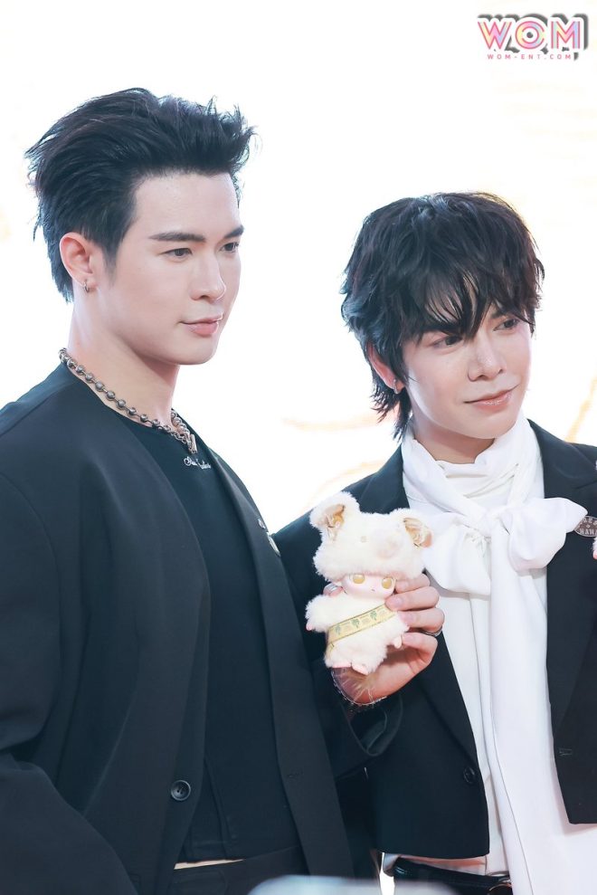 Billy & Babe Spark Controversy at Thailand-China Event!
New DIMOO Edition Stirs Debate Among Fans! — บิลลี่เบ้บแฟชั่น, ตุ๊กตาDIMOOพิเศษ, ไทยจีนฉลองครบรอบ