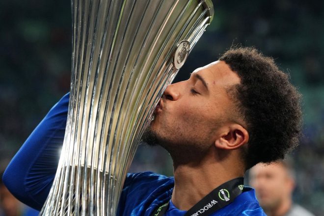 Bit's Heartbreak: Why Sancho's Departure Shocks Fans! — Sancho transfer news, Manchester United player updates, football player performance analysis