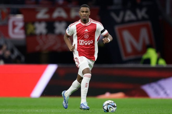 Chelsea & Arsenal Clash Over Rising Star Jorrel Hato! — Jorrel Hato transfer news, Chelsea Arsenal rivalry updates, Fabrizio Romano latest reports