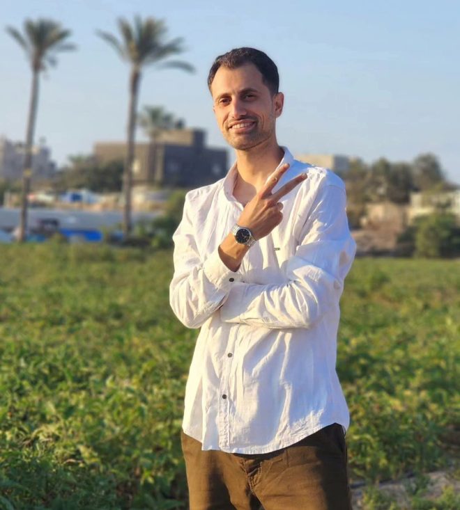 Comedian Killed in Gaza Airstrike: A Tragic Irony Unfolds — Palestinian comedian killed, Gaza airstrike news, Mahmoud Khamees Sharab tragedy