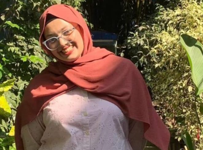 "Controversial Instagrammer Khadija Sheikh Exposes 'Hindutva Terrorism' in Kashmir, Bombay High Court Rules Arrest Unjust" — Khadija Sheikh Instagram, Operation Sindoor controversy, Hindutva terrorism reference
Bombay High Court ruling, Khadija Sheikh arrest, Pakistan Zindabad post
Kashmir occupation statement, Khadija Sheikh controversy, India strike criticism