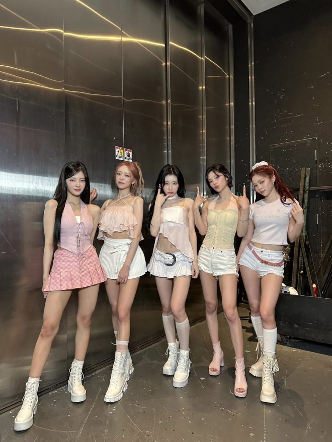 "Controversial new gift set for MIDZY: ITZY's Girls Will Be Girls and Kiss & Tell! 😱💋 #엠카운트다운 #ITZY_GWBG #ITZY_KissAndTell" — #ITZY_MusicShowDebut2025, #ITZY_PerformanceShowcase2025