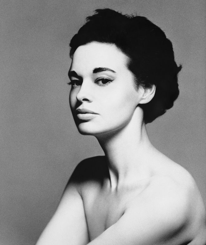 Death of Gloria Vanderbilt: Iconic Heiress and Artist Passes Away