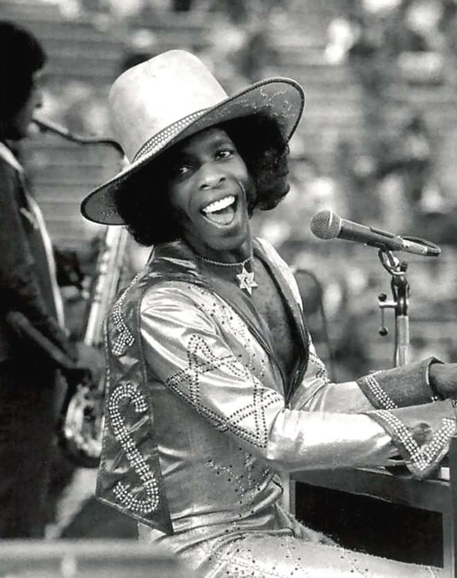 Death of Sly Stone: A Revolutionary Music Pioneer Passes