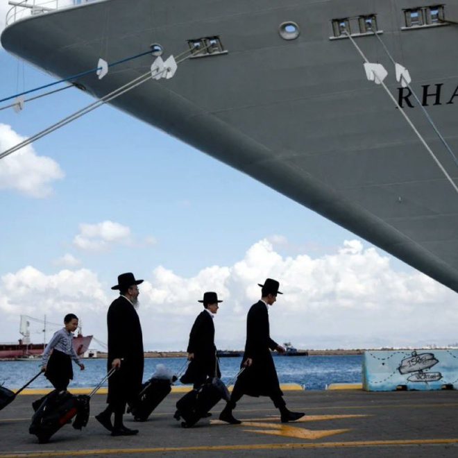 Evacuation Alert: Israel's Sea Exodus to Cyprus Begins! — Israel evacuation news, Cyprus refugee transport, airline disruptions 2025