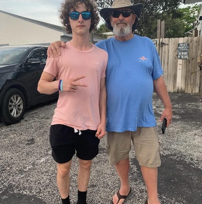 Heartfelt Death Announcement: Remembering a Joyful Friend