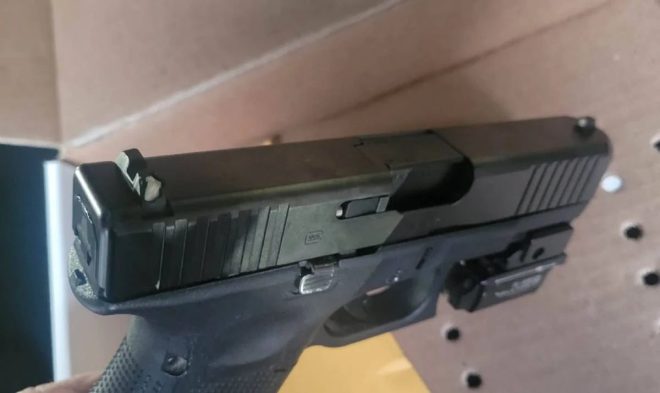 Hero or Hype? Gunman’s 40-Yard Shot Sparks Debate! — heroic act in public shooting, self-defense tactics in active shooter situations, accurate shooting under pressure 2025