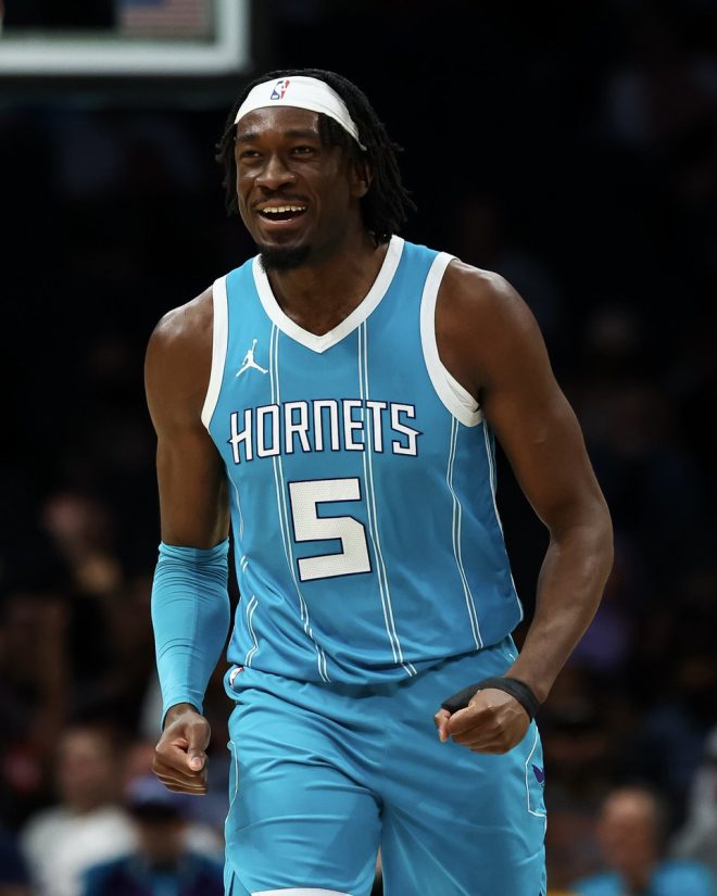 Hornets Shock NBA: Trade Mark Williams for Future Picks! — Mark Williams trade rumors, Suns 2025 draft picks, Hornets player transactions