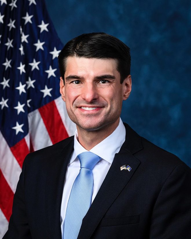 Hypocrisy Uncovered: Congressman's 530 Stock Trades! — "Check this out", "See this shocking revelation", "Discover this surprising truth"