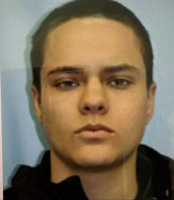 Idaho Firestarter, 20, Shoots at Firefighters: Why? — arson suspect Idaho, firefighter safety concerns, brush fire incidents 2025