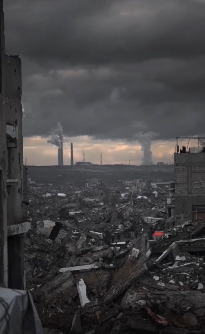🚨 Iran's Bold Missile Strike: Is War Inevitable with Israel? — Iran missile strike news, Israel defense response 2025, Middle East conflict updates
