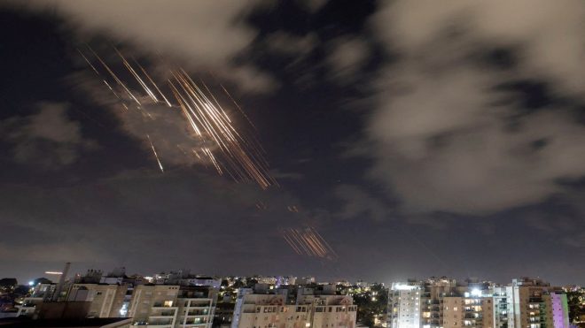 Iran's Spokesman: 2,000 Missiles Ready for Israel! — Iran military announcements, missile defense strategies Iran, Middle East military tensions 2025