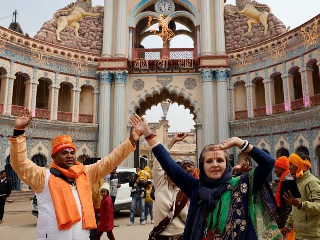 Is India's Tourism Boom Sustainable or a Temporary Surge? — foreign tourism growth, India travel statistics, economic impact of tourism