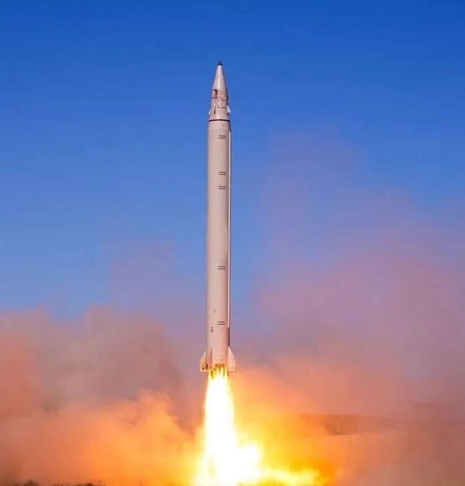 Israeli Air Force Grounded: Iranian Missiles Strike Deep — Israeli Air Force capabilities, Iranian missile impact on Israel, Israeli airbase destruction 2025