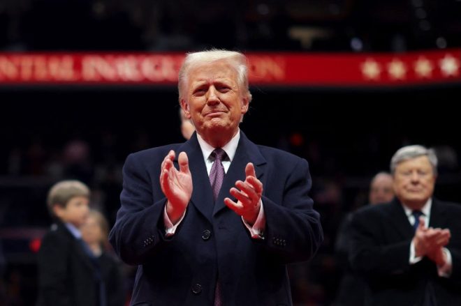 Judge's Shocking Ruling: Trump Retains Military Control! — Federal Judge Ruling Trump Newsom, Trump National Guard Los Angeles, Newsom Court Loss 2025