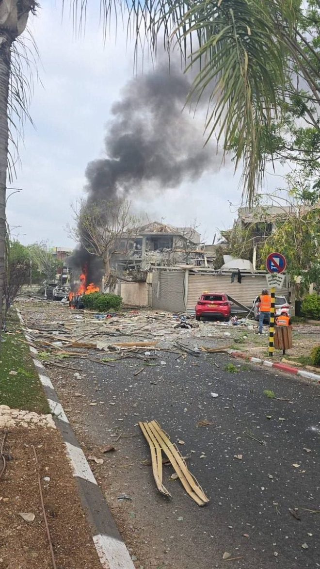 Missiles Rain Down: Iran's Bold Strike on Israel! — Israeli settlements under missile attack, Iran missile strikes on Palestine 2025