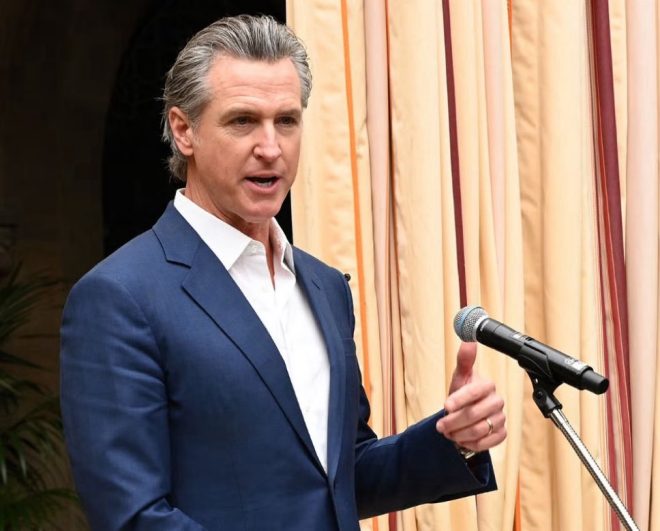 Newsom vs. Trump: Legal Battle Over LA's National Guard? — Gavin Newsom lawsuit news, National Guard legal action, Trump Administration California 2025