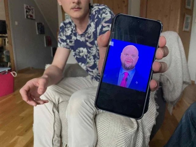 Norwegian Tourist Deported Over Controversial Meme! — Norwegian tourist deported, US entry denial news, JD Vance meme controversy