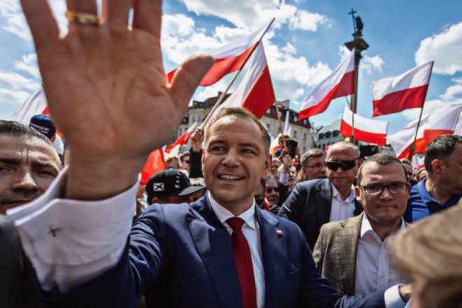 Poland to Surpass Britain’s Wealth by 2030: Shocking Forecast! — Poland economic growth 2025, Future wealth comparison Poland Britain, Eastern Europe prosperity forecast