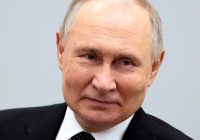 Putin's Bold Move: Nuclear Experts Stay in Iran! —  Russian nuclear collaboration, Iran power plant partnership, Putin nuclear experts 2025