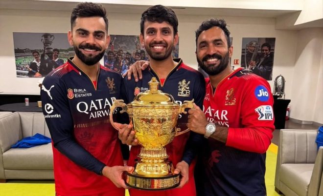 RCB's Open Bus Parade Axed: Traffic Chaos or Poor Planning? — open bus celebration postponed, Bengaluru event traffic issues, RCB parade cancellation news