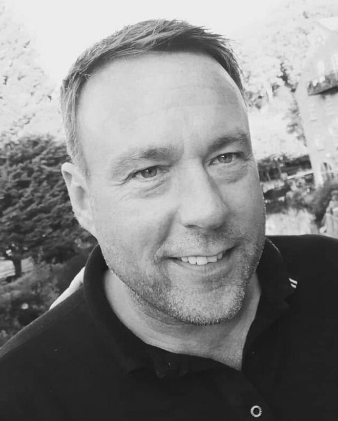 Radcliffe FC mourns the death of beloved fan Paul Burgess, 51 đź’™
WeAreRadcliffe UTB