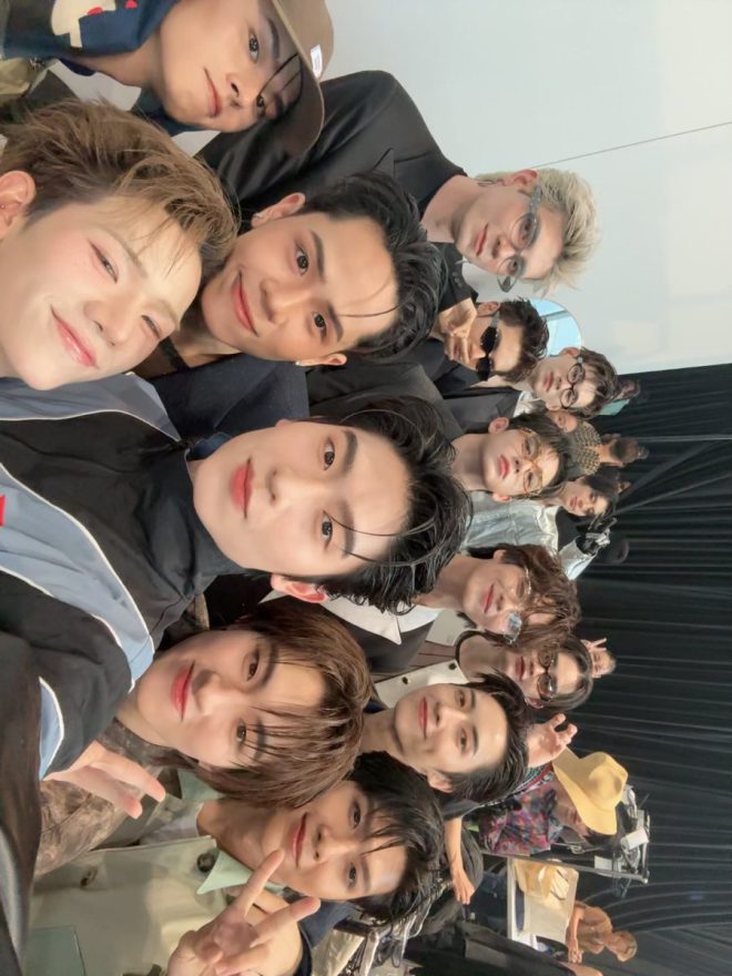 Raise the ROOF!!! 🙌 Unveiling the Shocking Truth!
EmfashioniconEdge2025xโทมัสก้อง
EmfashioniconEdge2025 — Elevate Your Style 2025, Fashion Revolution 2025, Trendsetter Vibes 2025